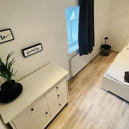 Appartement - - Moeblierte