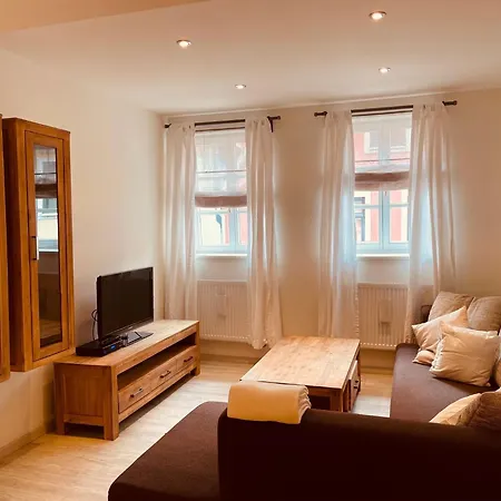 Apartment - - Moeblierte Coburg